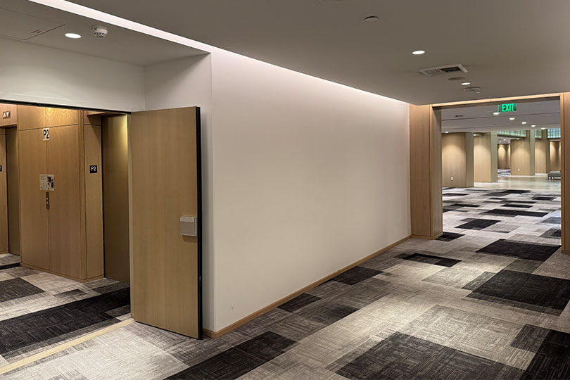 Wall-Signage-Beside-South-Elevator-Bank